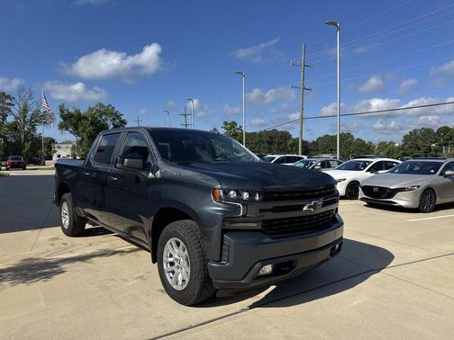 Shadow Gray Metallic 2021 Chevrolet Silverado 1500 RST