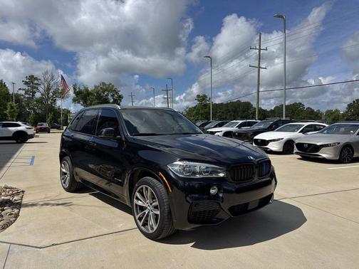 Black Sapphire Metallic 2018 BMW X5 xDrive50i