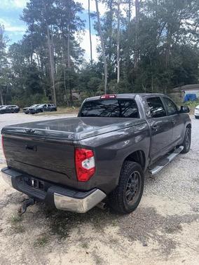 2015 Toyota Tundra SR5