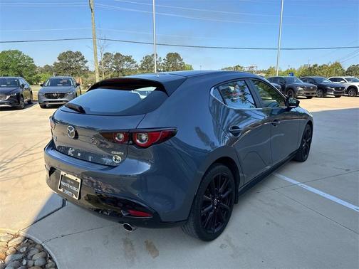 2023 Mazda Mazda3 Carbon Edition