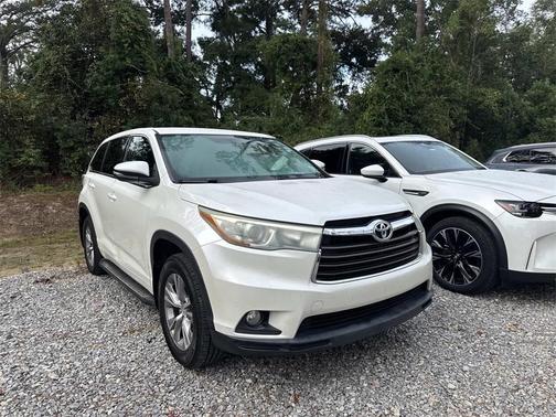 2015 Toyota Highlander LE