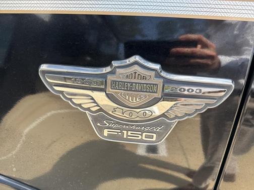 2003 Ford F-150 Lariat SuperCrew