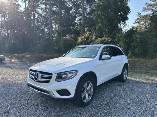 2017 Mercedes-Benz GLC 300 Base