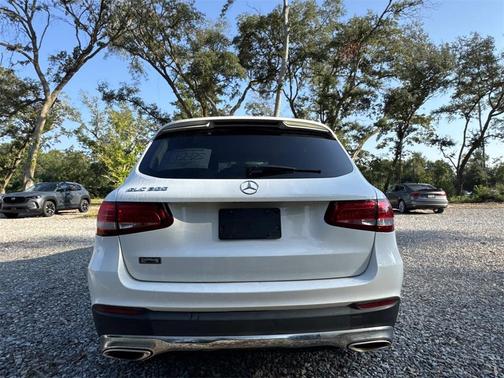 2017 Mercedes-Benz GLC 300 Base