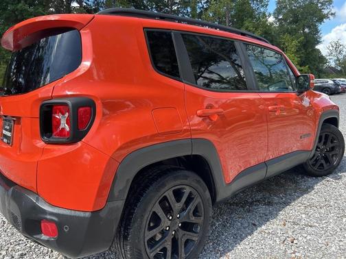 2017 Jeep Renegade Altitude
