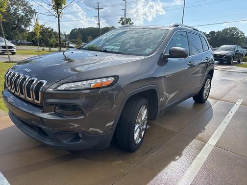 2018 Jeep Cherokee Latitude Plus