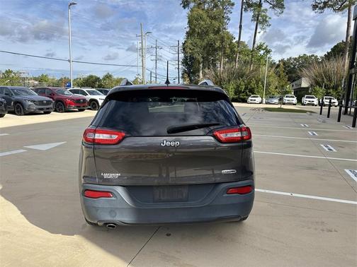 2018 Jeep Cherokee Latitude Plus