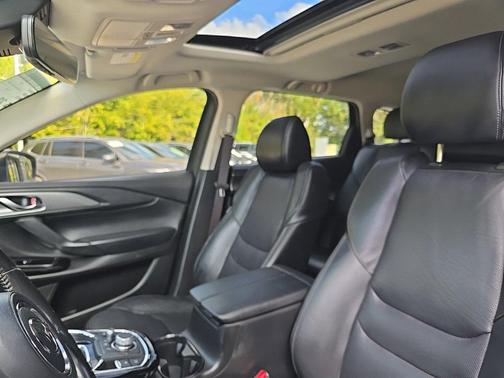Snowflake White Pearl Mica 2023 Mazda CX-9 Touring Plus