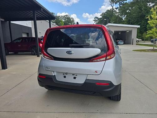 Sparkling Silver 2020 Kia Soul S