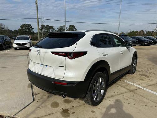 Snowflake White Pearl Mica 2025 Mazda CX-30 2.5 S Preferred Package