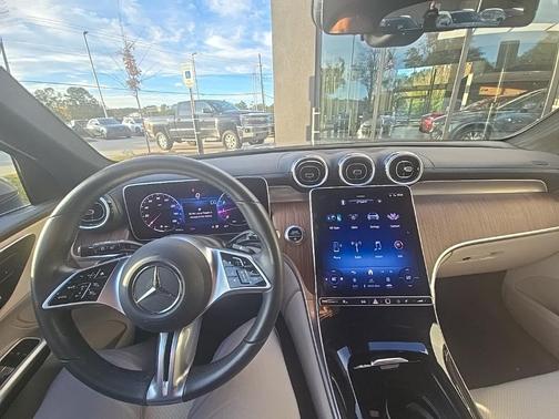 2024 Mercedes-Benz GLC 300 Base