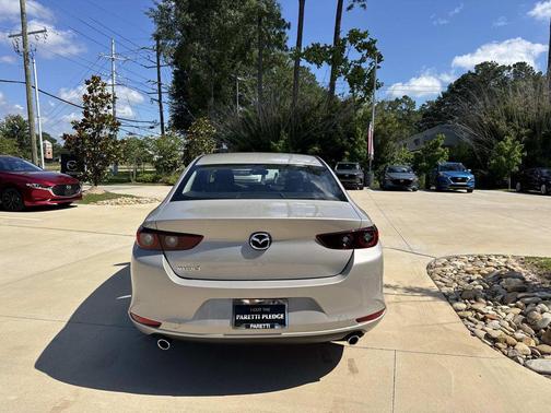 Platinum Quartz Metallic 2026 Mazda Mazda3 FWD w/Preferred Package