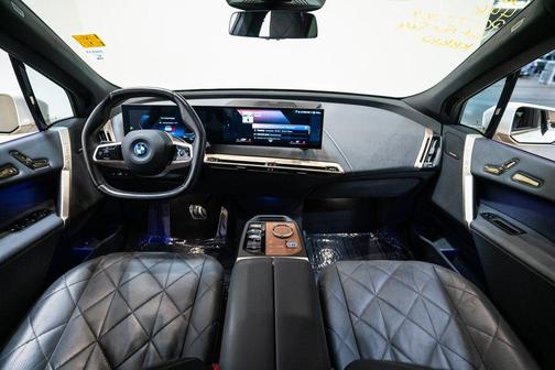 2023 BMW iX xDrive50