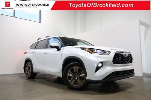 2023 Toyota Highlander Hybrid XLE