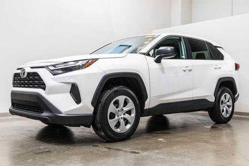 Ice Cap 2024 Toyota RAV4 LE