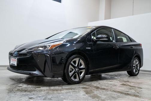 2019 Toyota Prius XLE