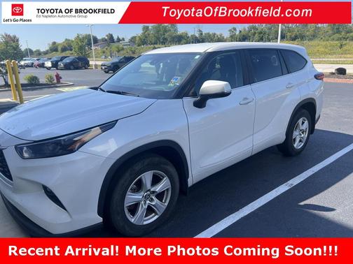 2023 Toyota Highlander LE