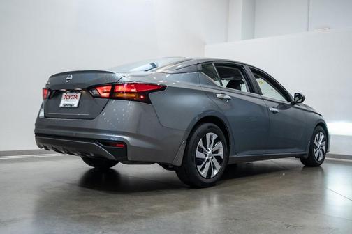 2023 Nissan Altima S FWD