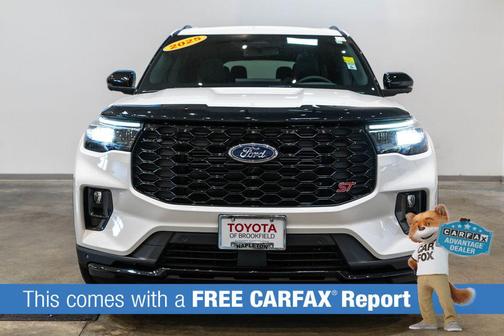 Star White Metallic Tri-Coat 2025 Ford Explorer ST