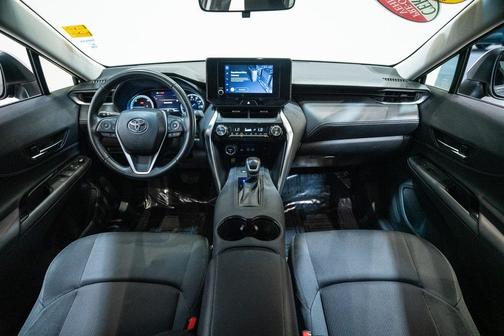2024 Toyota Venza LE