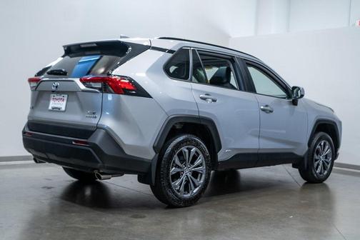 2024 Toyota RAV4 Hybrid XLE Premium