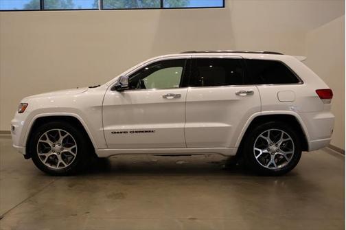 2020 Jeep Grand Cherokee Overland