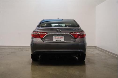 2016 Toyota Camry XLE
