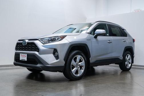 2021 Toyota RAV4 Hybrid XLE Premium
