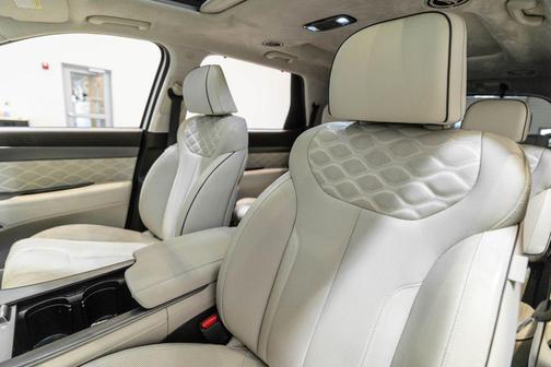 Hyper White 2021 Hyundai PALISADE Calligraphy