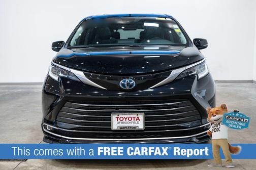 2023 Toyota Sienna Limited