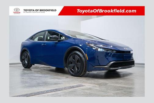 2025 Toyota Prius LE