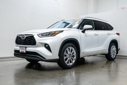 2023 Toyota Highlander Hybrid Limited