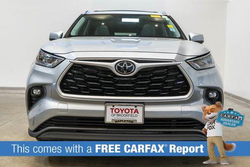 Celestial Silver Metallic 2020 Toyota Highlander XLE