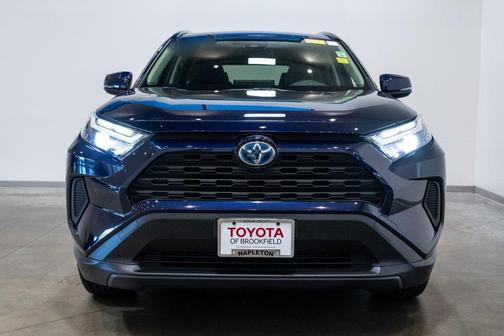 2022 Toyota RAV4 Hybrid XLE