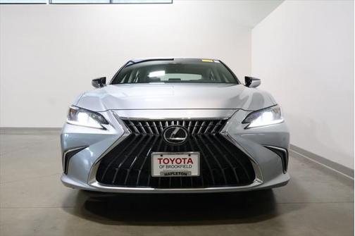 2022 Lexus ES 350 Base