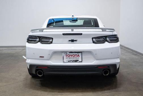 Summit White 2023 Chevrolet Camaro 2SS