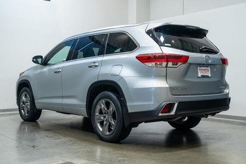 2018 Toyota Highlander Limited Platinum