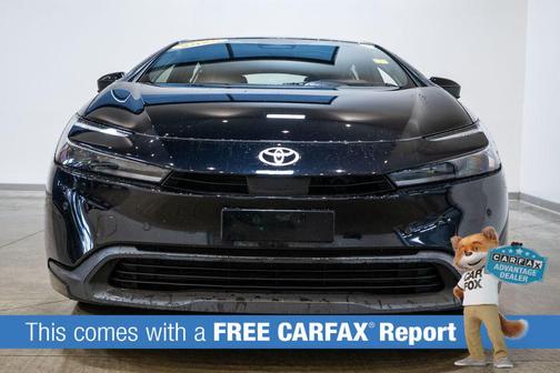 2025 Toyota Prius LE