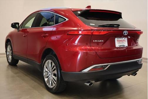 2022 Toyota Venza XLE