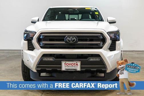 Ice 2025 Toyota Tacoma SR5