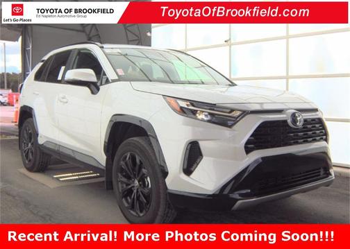 2024 Toyota RAV4 Hybrid SE