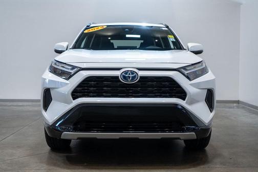 2024 Toyota RAV4 Hybrid SE