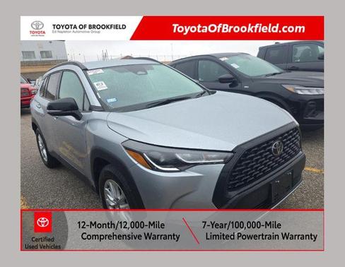 2025 Toyota Corolla Cross LE