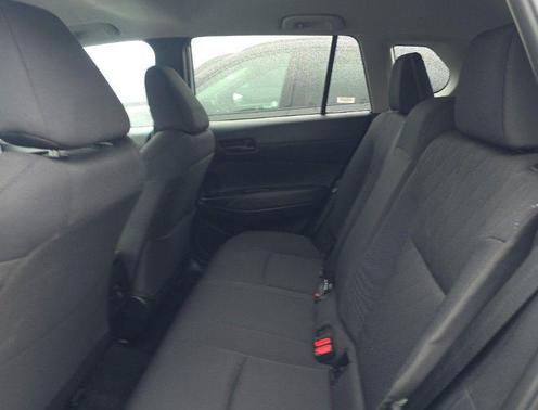 2025 Toyota Corolla Cross LE