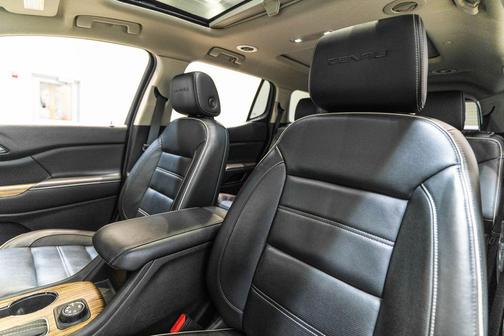 Ebony Twilight Metallic 2017 GMC Acadia Denali