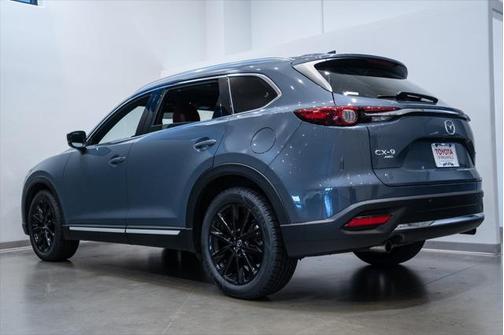 2022 Mazda CX-9 Carbon Edition