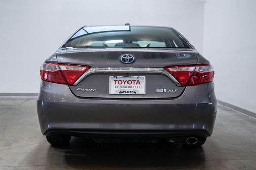 2017 Toyota Camry Hybrid XLE