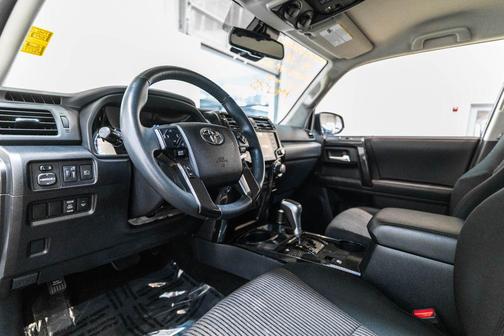 Classic Silver Metallic 2024 Toyota 4Runner TRD Off Road