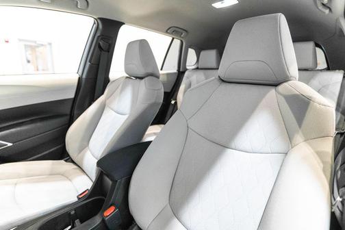 Celestite 2023 Toyota Corolla Cross LE