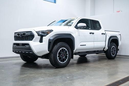 Ice Cap 2024 Toyota Tacoma TRD Off Road